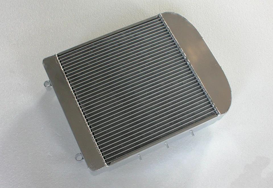 👍Aluminum Radiator Fit Renault 4CV/Renault 750 1949-1960 1952 1959 - Image 2 of 4
