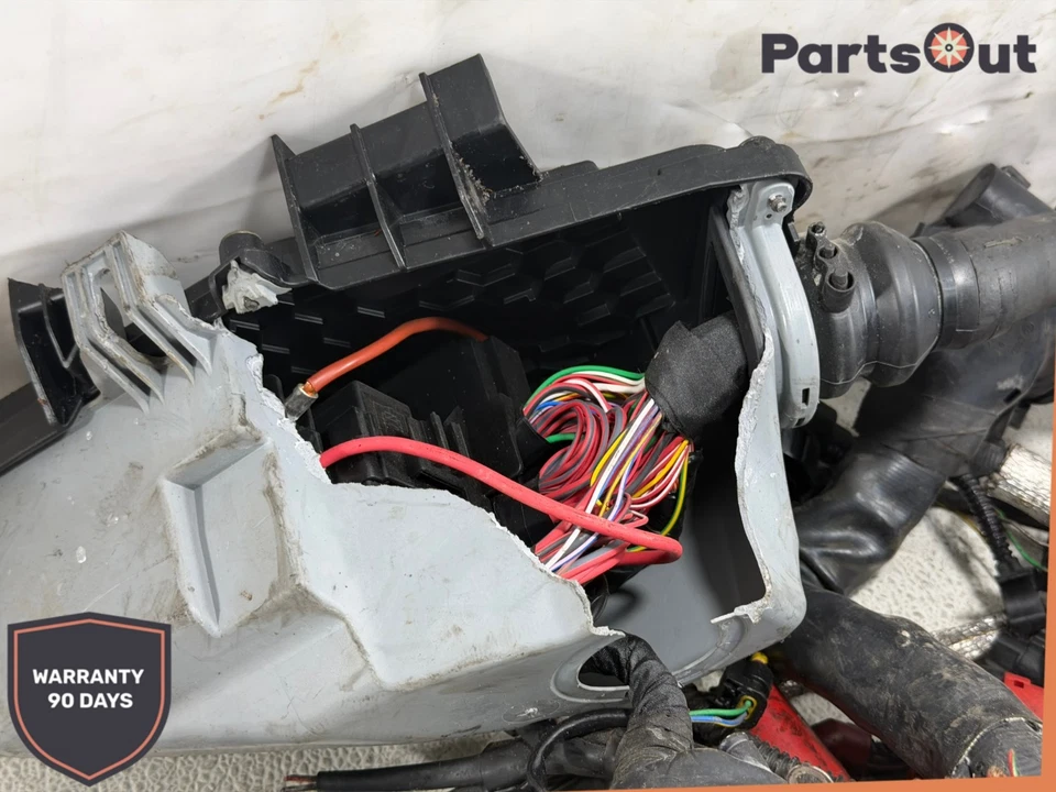 Arnés de cableado del motor AUDI A6 QUATTRO 2014-2015 FABRICANTE DE EQUIPOS ORIGINALES Foto 4 de 4