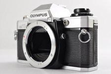 Olympus OM10 Silver 35mm SLR Film Camera Exc 5  821303 Japan / 1214F 5