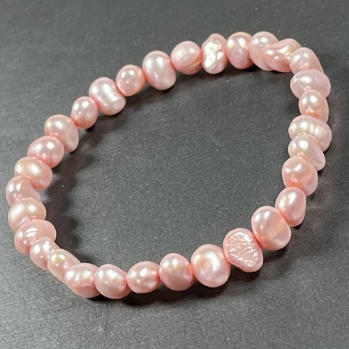 Pink Freshwater Pearl Bracelet 7" Stretch - Picture 13 of 15