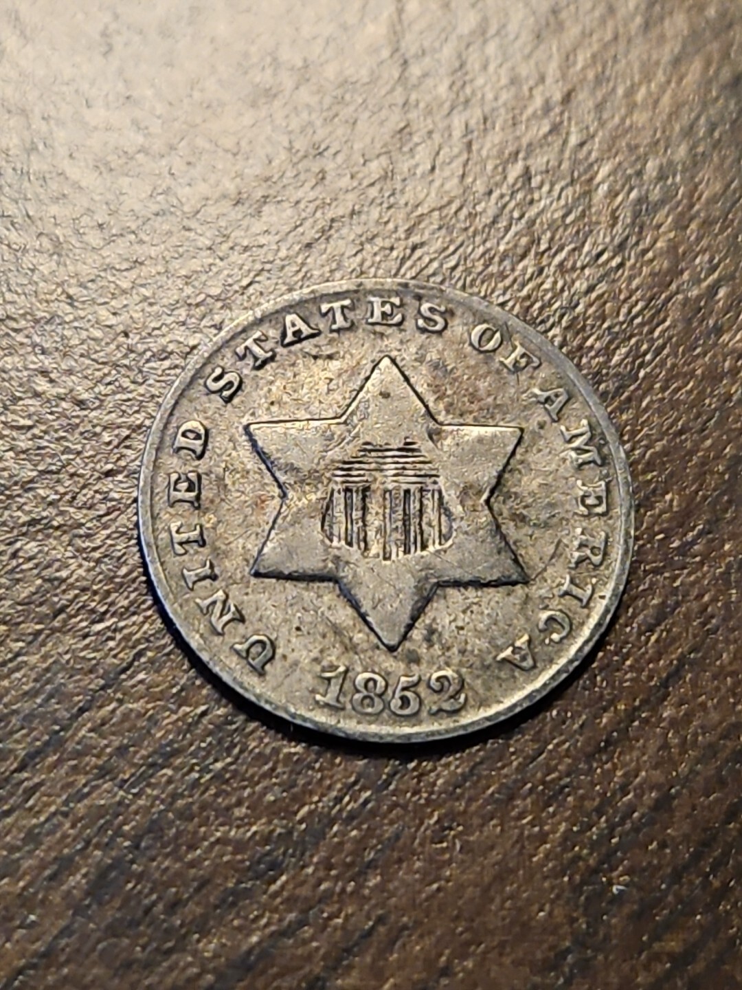Picture 1 of 4