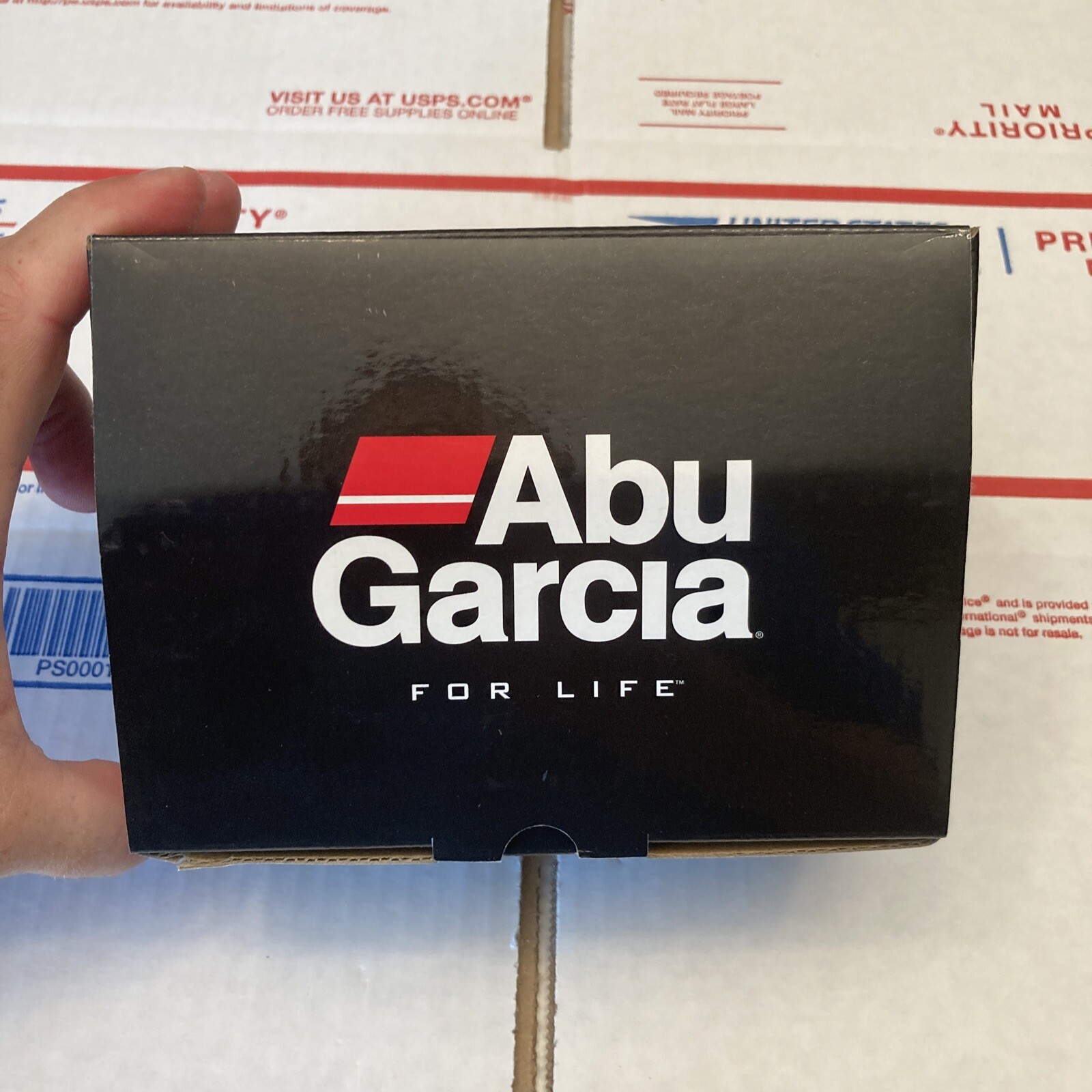 Abu Garcia Revo 4 SX-HS (7.3:1) Right Hand Bait cast Fishing Reel