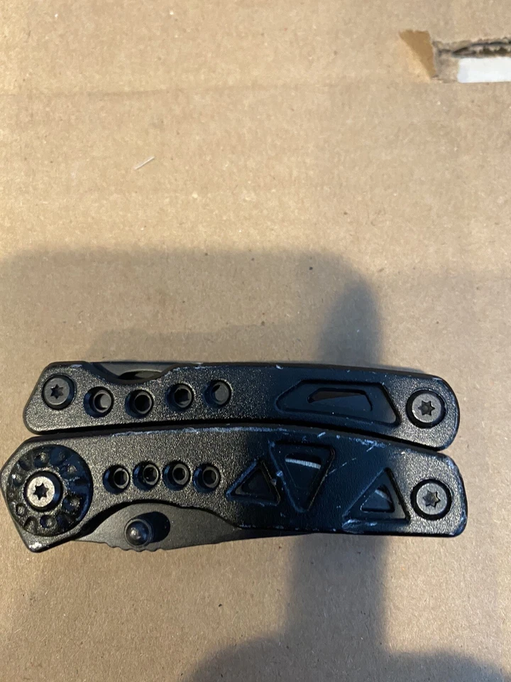 Alicates y cuchillo plegables Columbia Foto 3 de 4