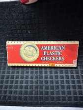 VTG AMERICAN PLASTIC CHECKERS IN ORG BOX 24 PC, Set #614/24P