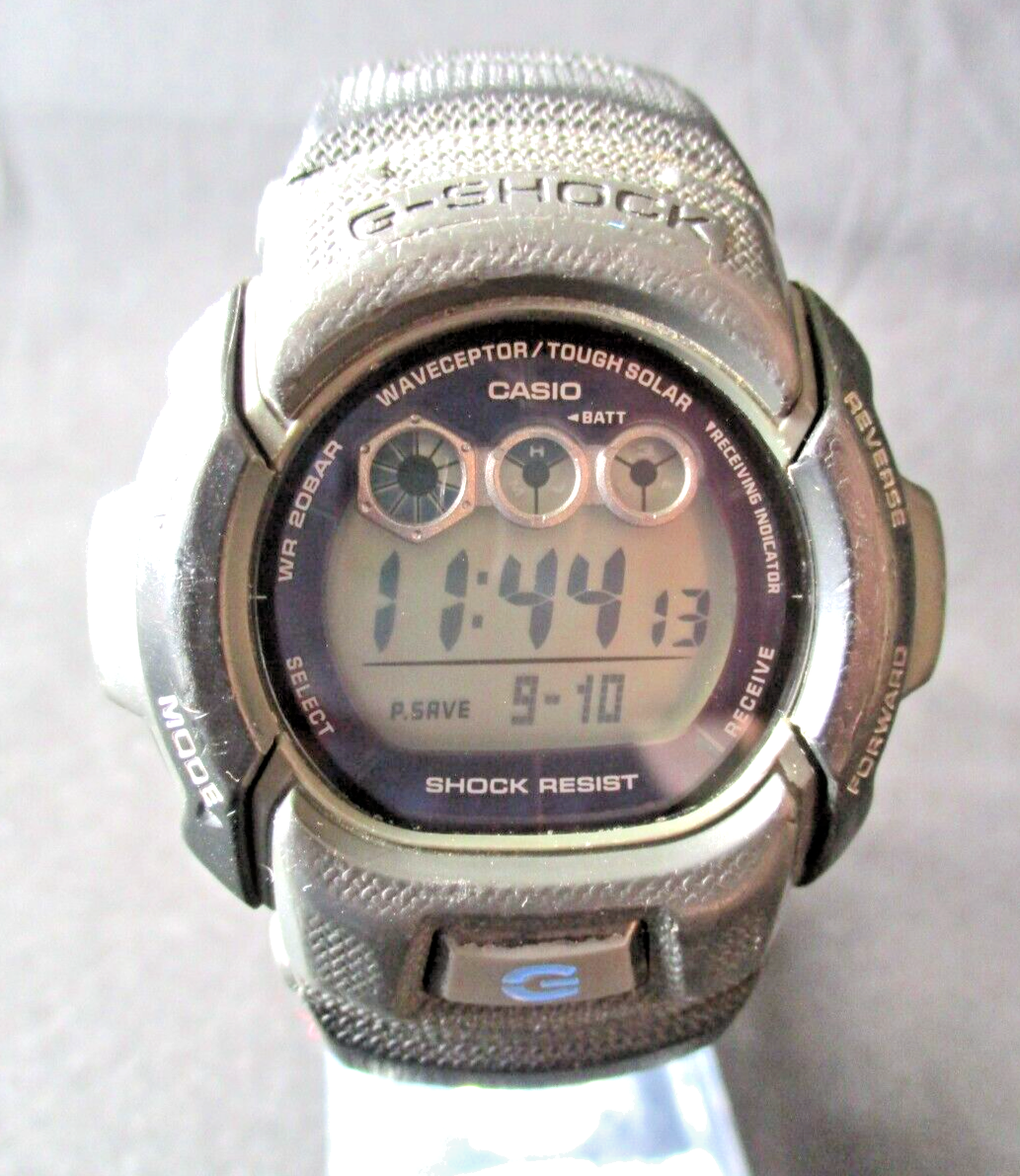 CASIO G-SHOCK GW-002J Radio-Controlled Solar Digital Watch for