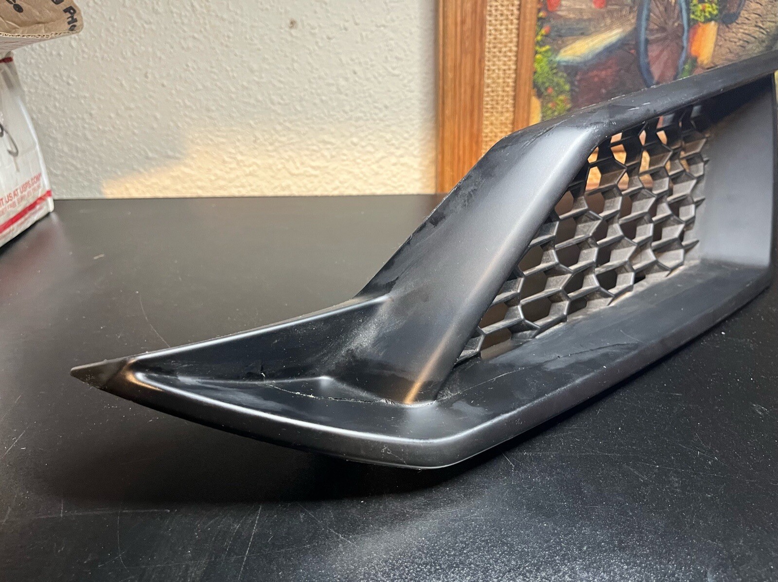 Lamborghini Huracan (LP580 and LP640) LEFT Rear Bumper Grille 4T0807675