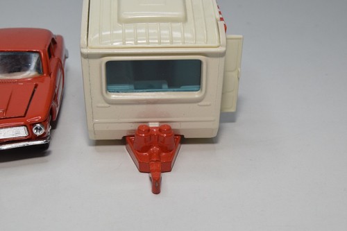 B59 1:43 JOAL 150 SET DE REGALO ISO RIVOLTA COUPE GT CON CARAVANA SIN USAR, E... - Imagen 9 de 24
