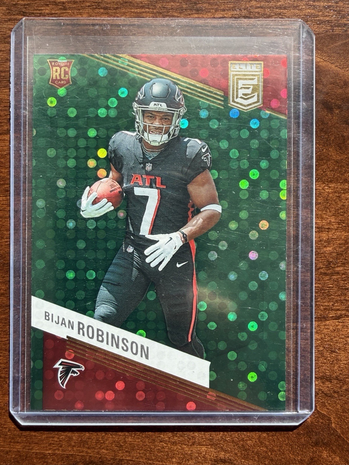 2023 Panini Donruss Elite - Rookies Bijan Robinson #104 Green Disco (RC)