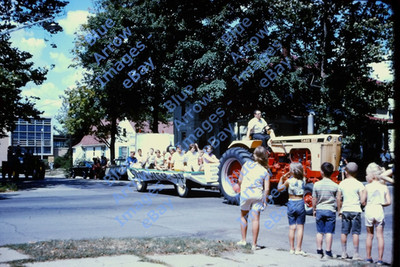 1966 35mm Slide Cass County Indiana Parade Miami County 4H Float Children #13269