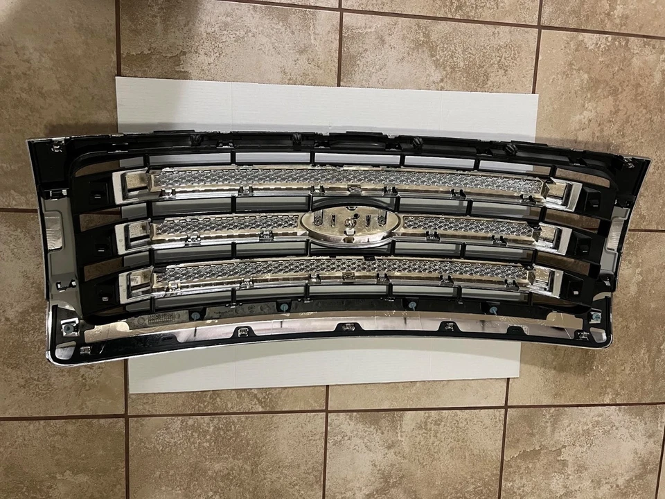 2013-2014 FORD F-150 FRONT BUMPER GRILLE OEM GRILL W/ EMBLEM OEM DL34-8200-FB Foto 3 de 4