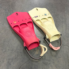 RARE Scubapro Jet Fins Size Large Pink Cream Mismatched Limited Edition Scuba