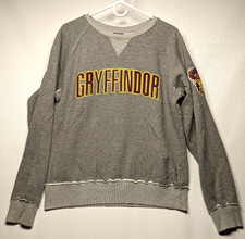 Harry Potter Gryffindor Wizarding World Pullover Embroidered Sweatshirt Medium