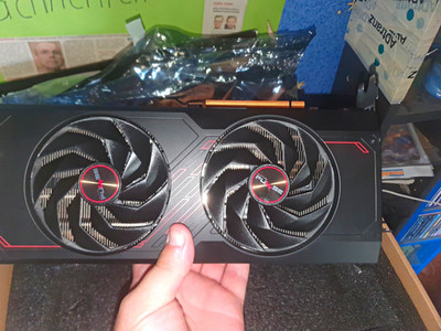 Saphire pulse Amd RADEON RX 7800 XT GAMING 16 GB GDDR6