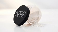 NARS Light Reflecting Loose Setting Powder Cr...