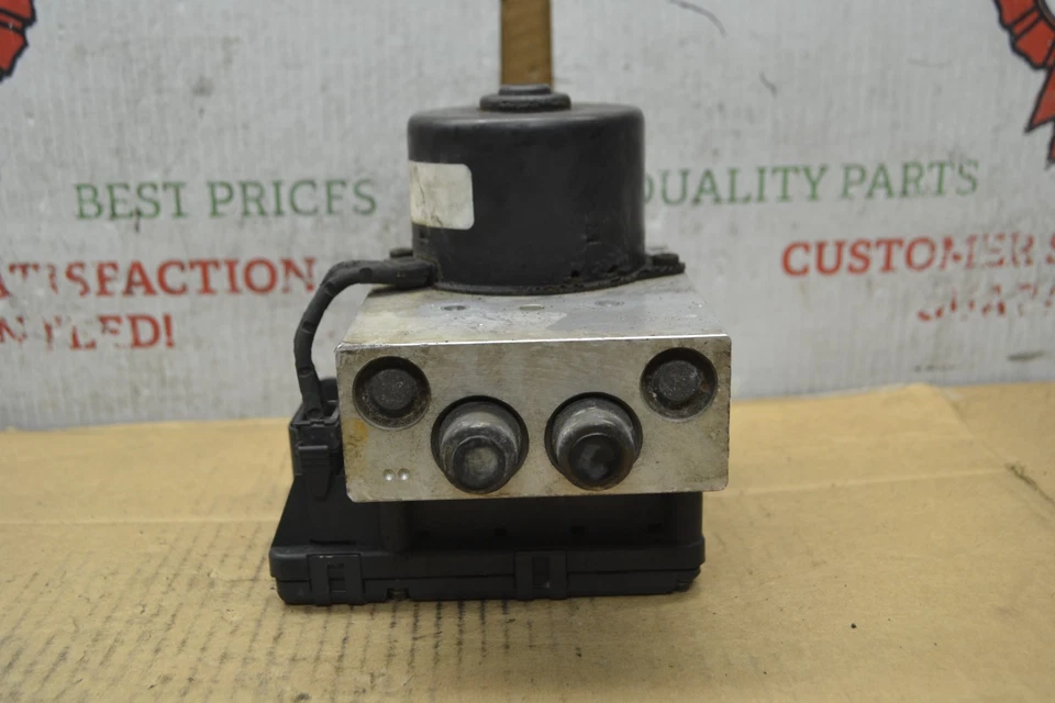 Dodge Intrepid 1998-01 AB control de bomba de freno P04779084AH módulo 30-2E3 Foto 4 de 4