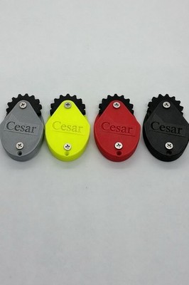 CESAR Fish Caller Portable Sound Clicker Attractor for