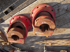 International Ih Farmall Tractor Factory 9 Bolt Wheel Hubs Hub 387925r1 3.25