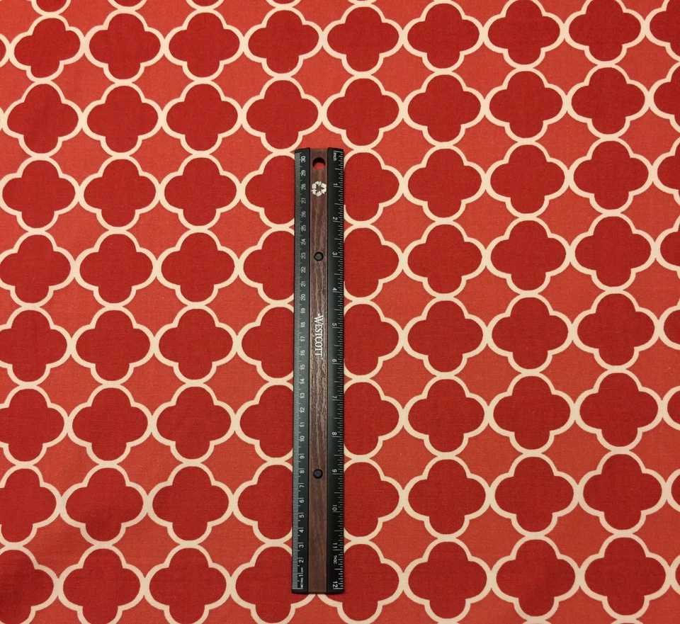 TELA DE ENREJADO BRAEMORE EMILIO COSMO ROJO MELÓN CORAL CUADRILÁTERO POR YARDA 54"W Foto 3 de 4