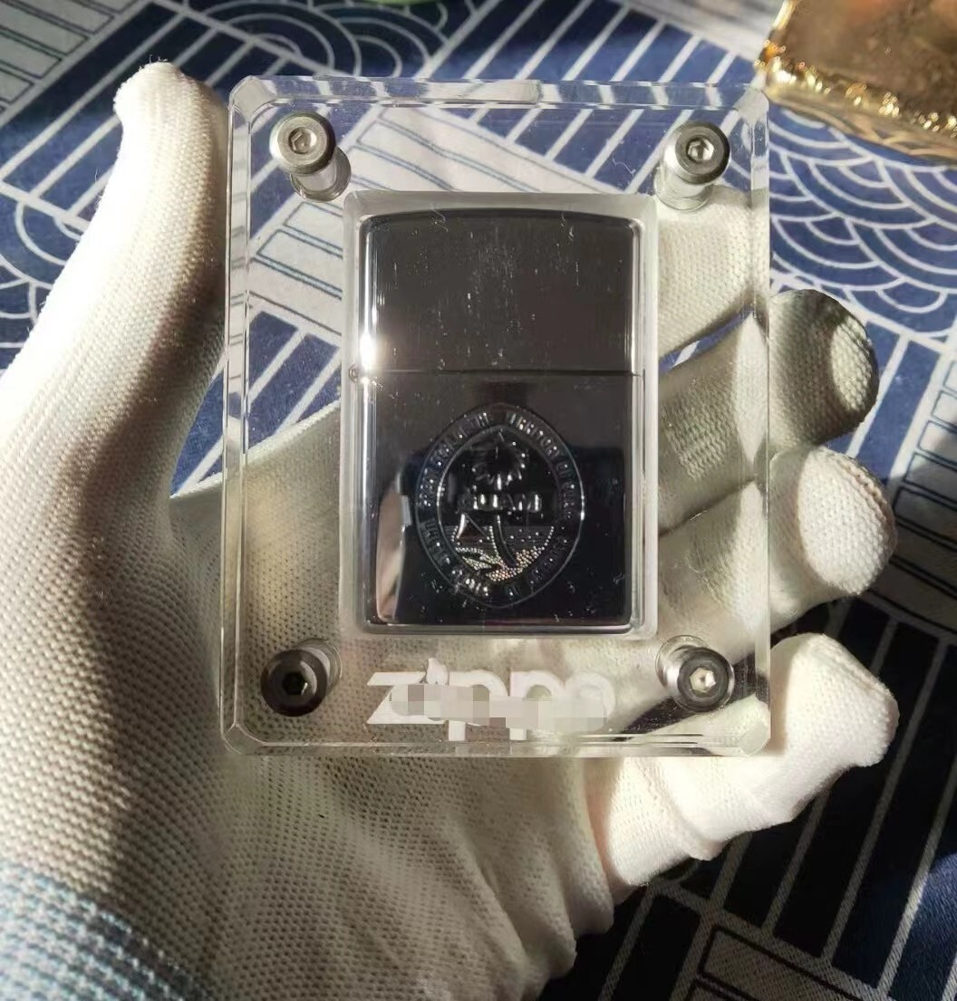 Zippo Lighters Crystal Acrylic Display Case Protective Holder