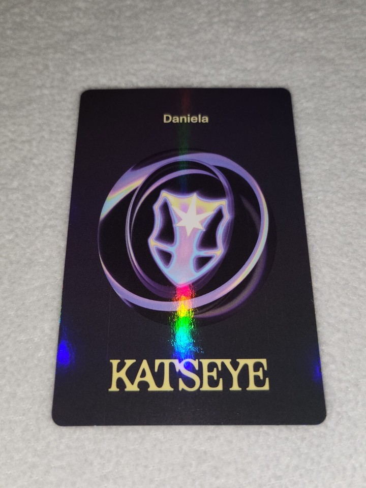Official KATSEYE SIS Walmart Exclusive photocard Kpop PC | eBay