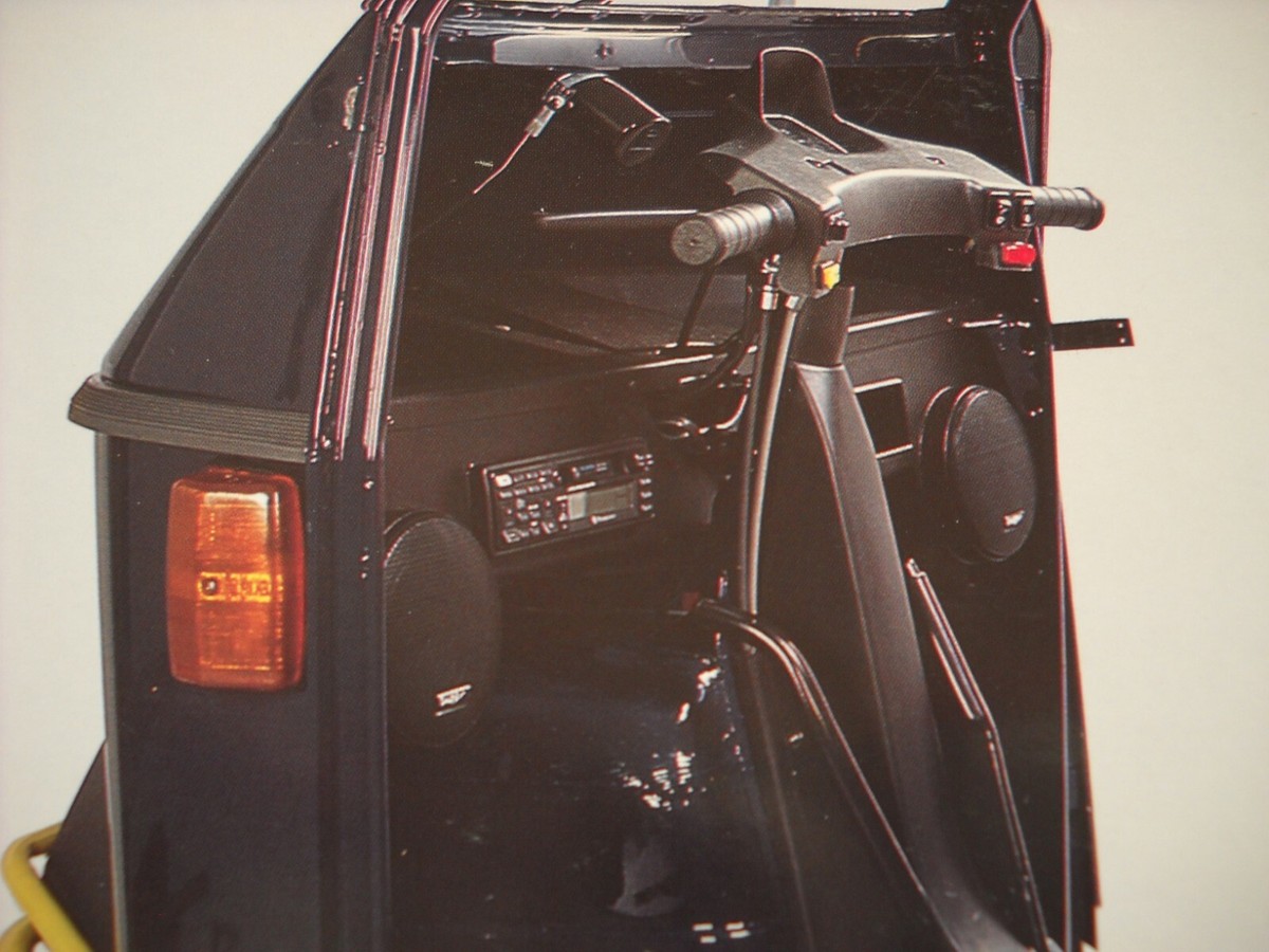 Ape Cross Interni 568939 PLANCIA PORTA RADIO E CASSE PIAGGIO APE