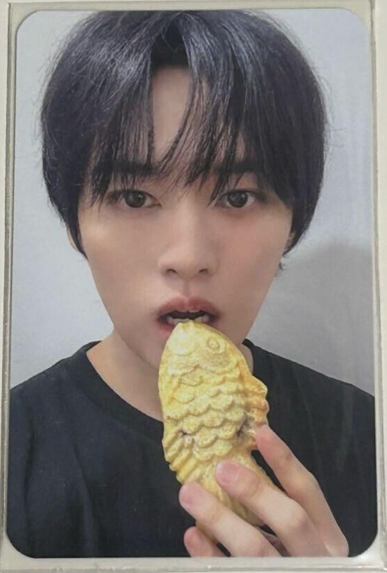 Stray Kids Lee Know 合 (HOP) Soundwave Lucky Draw Official