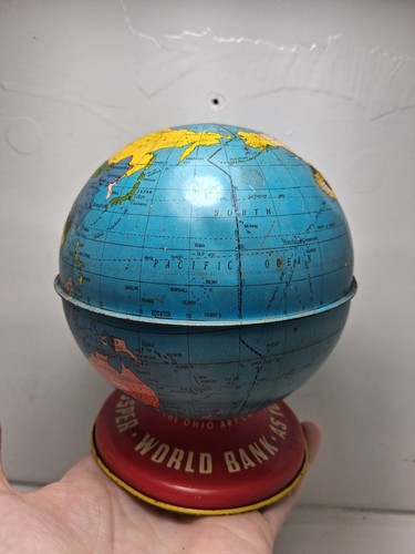 VTG THE OHIO ART CO. TIN WORLD BANK MADE IN USA (NO STOPPER)