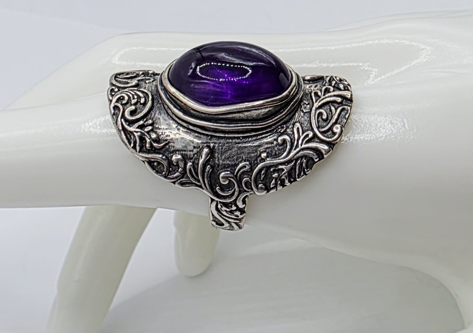 Vintage ~PZ ISREAL~ STERLING SILVER 925 AMETHYST VINTAGE RING SZ- 9
