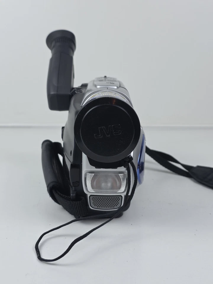 JVC SXM260 Camcorder -  Silver - Image 3 of 4