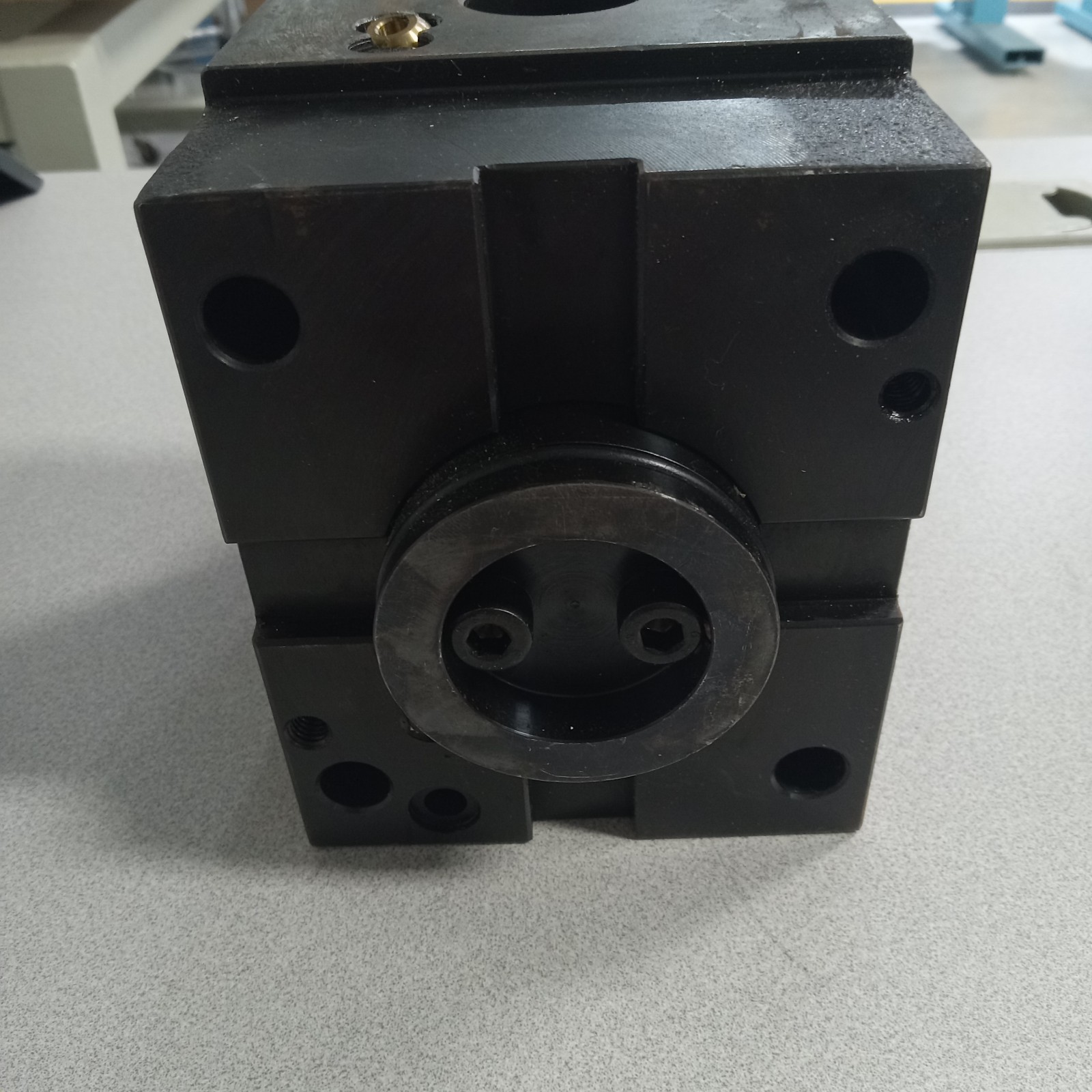 DMG Mori Seiki Boring Bar Holder 1 1/4 Shank **Great Shape**