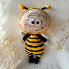 Crochet Bee Plush, Handmade Amigurumi Toy, Cute Gift For Bee Lovers