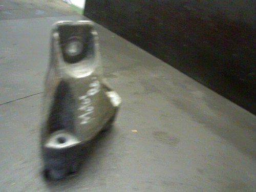 Motorträger  R Opel Vectra 1.8 Caravan B 85 KW 115 PS Kombi