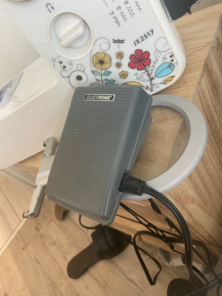 Brother Jx2517 17 Stitch Sewing Machine 765552849599 eBay