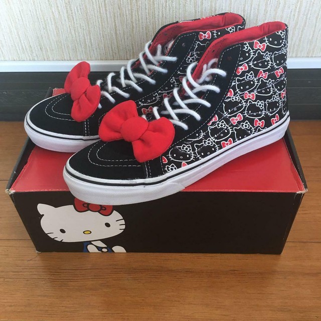 hello kitty high top vans