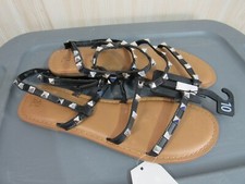 New Time and Tru Studded Gladiator Sandals Size 10 Black Brown Straps Flat Studs