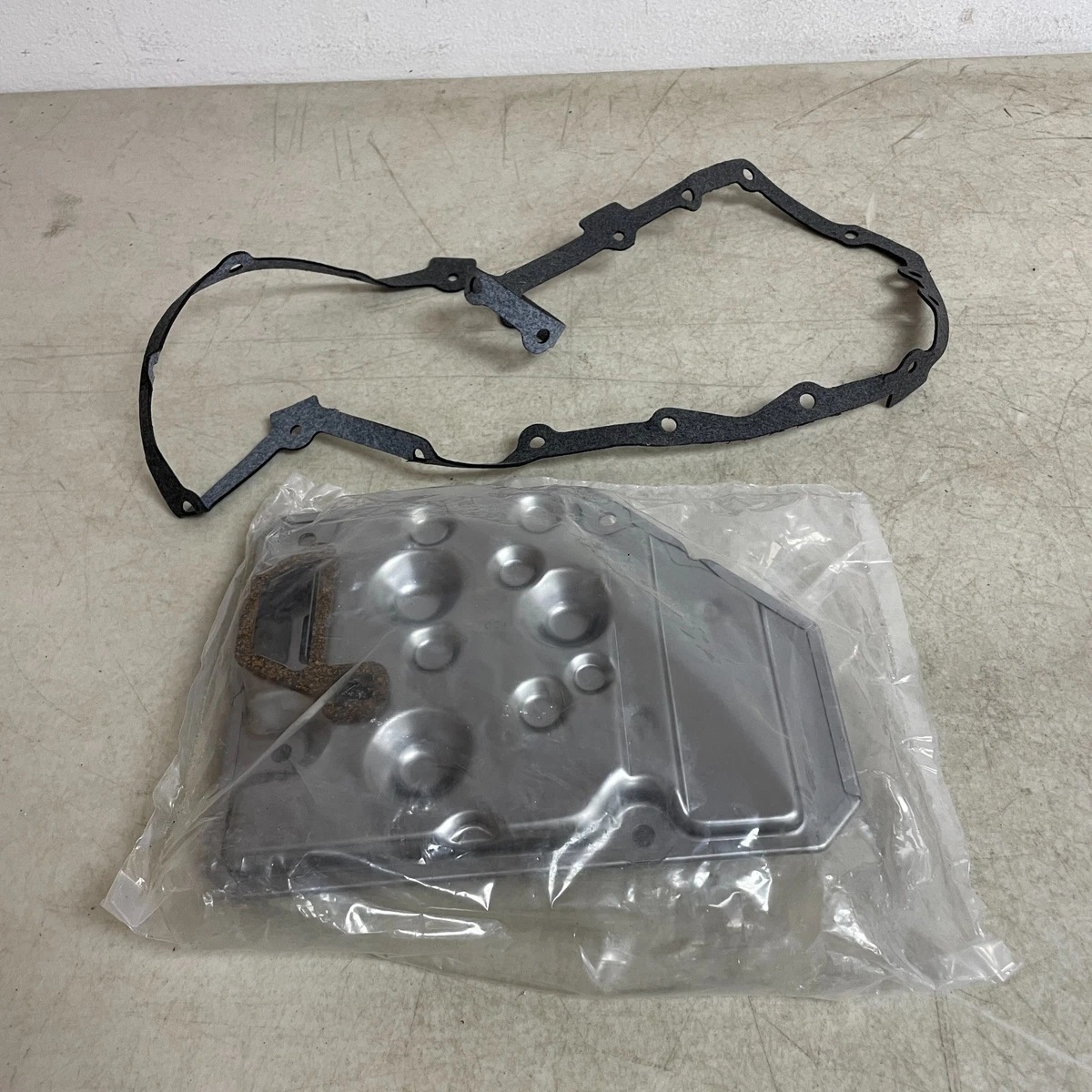 Filtro Transmision Automática Para Isuzu Amigo 1999 Marca PARTS PLUS Numero De Parte Tk1239 Filtro Transmision Automática Para Isuzu Amigo 1999 Marca PARTS PLUS Numero De Parte Tk1239