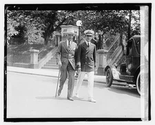Photo:Dr. Grayson & Harman Davis,1920