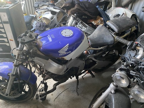 honda cbr250rr mc22 motorcycle - Picture 2 of 2