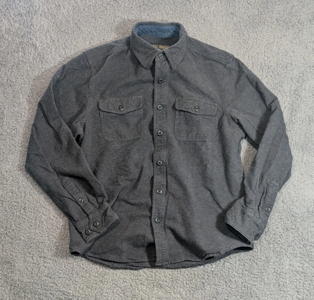 Grizzly Mountain Flannel Shirt Mens M Gray Button Up Cotton Workwear