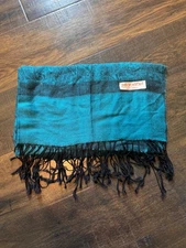 Gorgeous Pashmina Blue scarf with black fringe