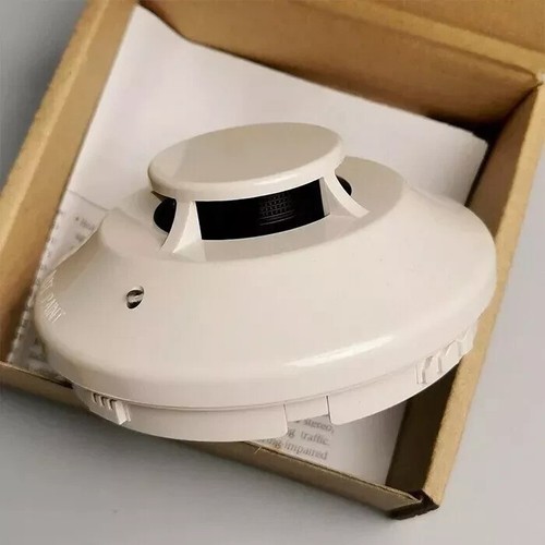 Notifier NP-100 Photoelectric Smoke Detector Fire Alarm NP 100 NIB! - Picture 2 of 2