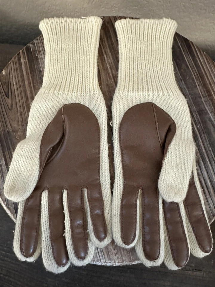 Vintage English Village Women's Driving Gloves Sweater w Vinyl Palms & Back - Изображение 3 из 4