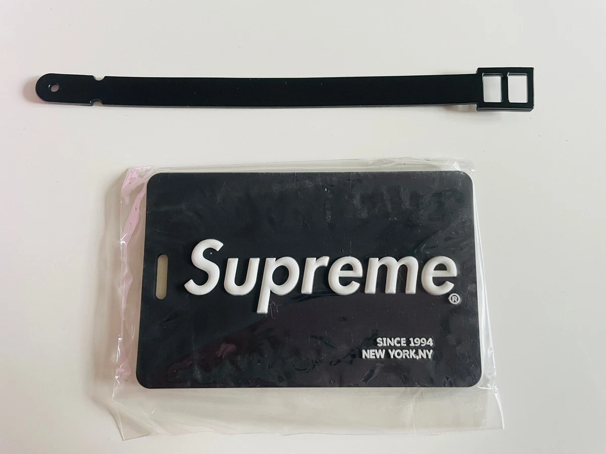 Supreme Black Box Logo Card Holder Travel Trip ID Case Luggage Tag Gift￼