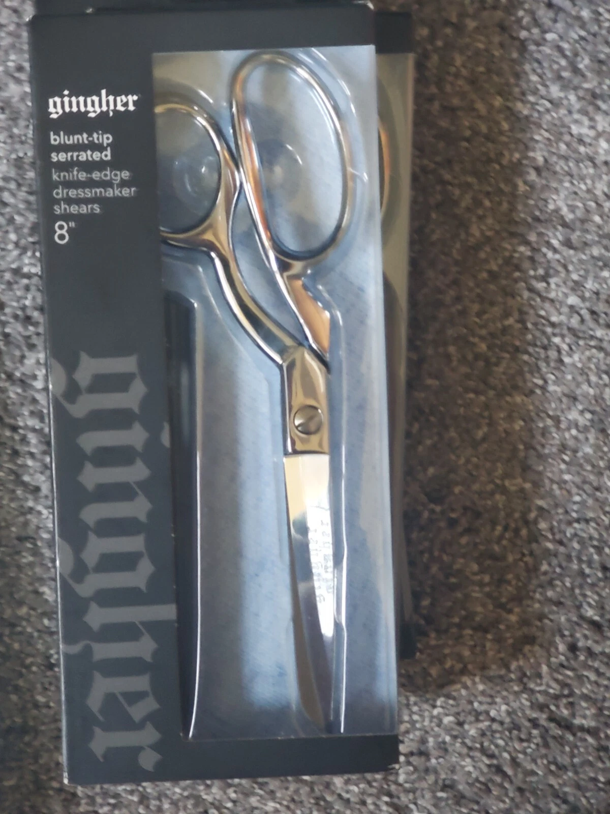 Gingher Blunt-Tip Serrated Knife Edge Dressmaker Shears, 8"