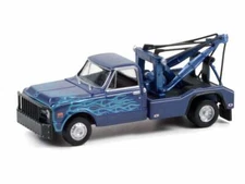 1969 Chevrolet C-30 Dually Wrecker Blue 1:64 Scale Model - Greenlight 46080A