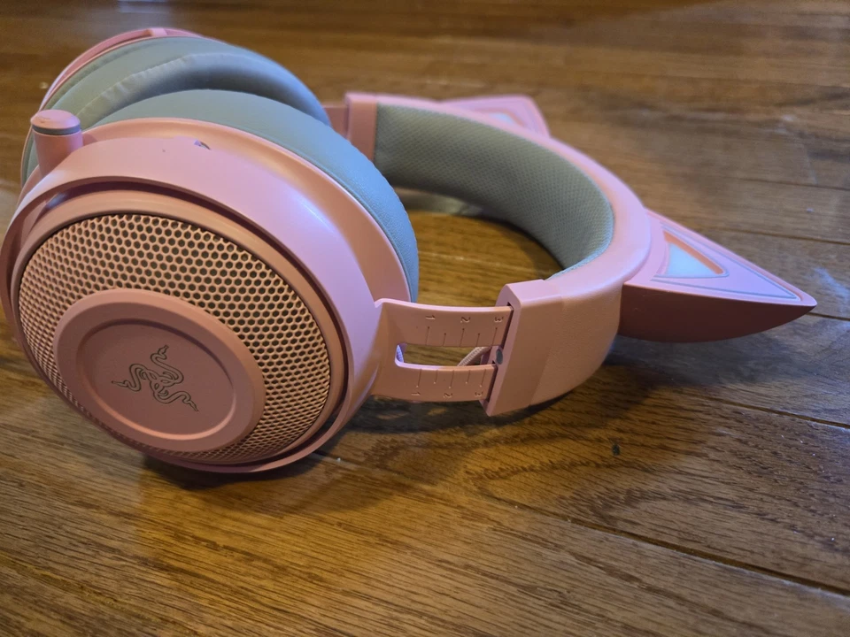 USB-гарнитура Razer Kraken Kitty V2 с ушами RGB Kitty розовая ПРОТЕСТИРОВАНА - Изображение 3 из 4
