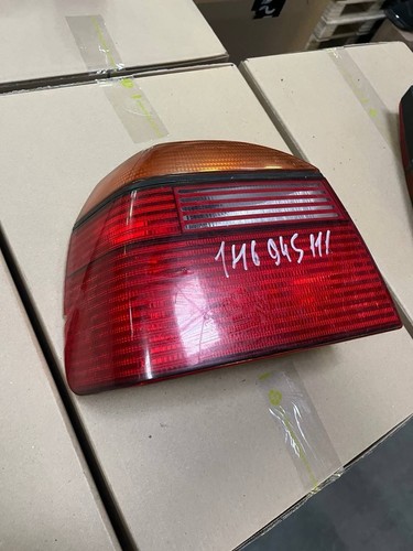 Golf 3 (1992-1998) Rücklicht links mit Nebelleuchte 1 H6 945 111 G + Cabrio 94-9
