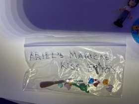 LEGO Disney Ariel&rsquo;s Magical Kiss (41052) &ndash; Used &ndash; Some Pieces Missing + Extras