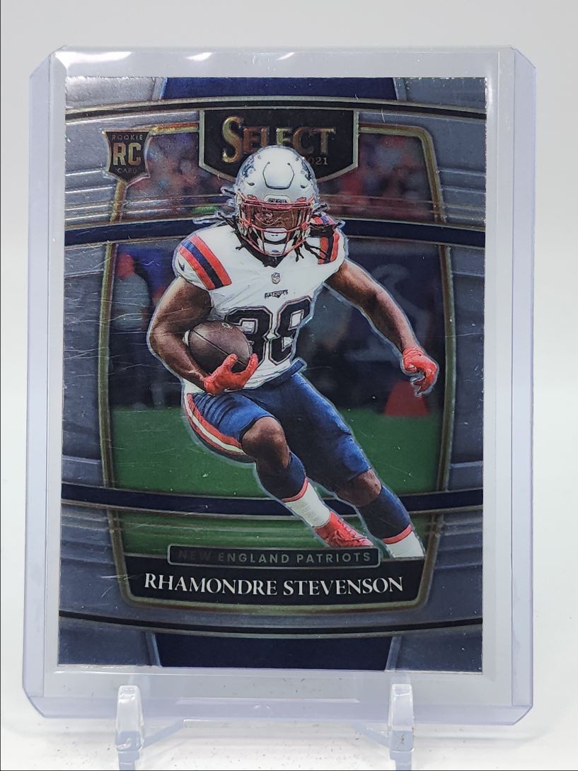 RHAMONDRE STEVENSON 2021 SELECT CONCOURSE ROOKIE SILVER PRIZM PATS RC Q5928