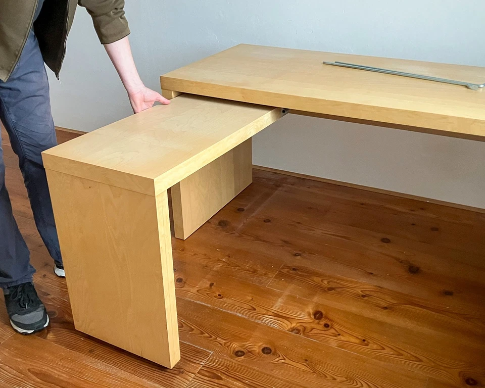 Schreibtisch holzoptik mit Ausziehplatte, Malm